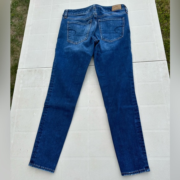 American Eagle - Size 6 Short - Picture 4 of 6